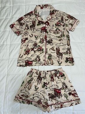 Western-Print Short Pajama Set - Cream with Red & Green Accents